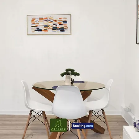 1 Bedroom Apartment By Arhouse Apartments Short Lets & Serviced Accommodation Highbury With Free Wifi Londra Esterno foto