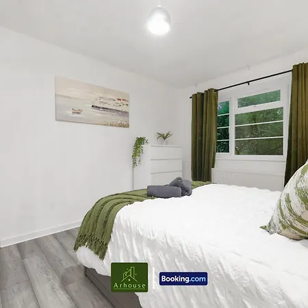 1 Bedroom Apartment By Arhouse Apartments Short Lets & Serviced Accommodation Highbury With Free Wifi Londra Esterno foto